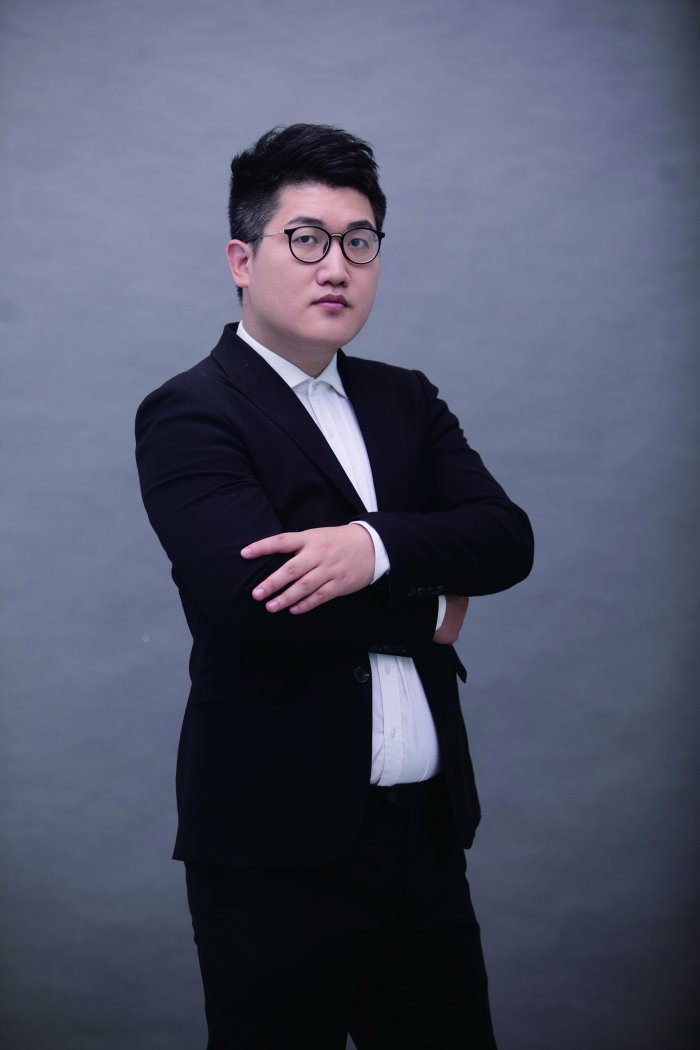 华创证券岳阳：AI驱动电子行业变革 产业链价值面临重塑