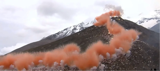 始祖鸟、蔡国强道歉！官方连夜通报烟花秀事件，此前多方称材料符合环保标准，产品曾被曝含有害物质