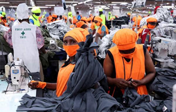 美国两党催促白宫：再不续签《非洲增长与机遇法案》，中国将取代我们