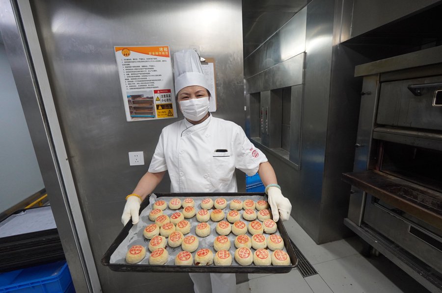 “没有一只鲜肉月饼能带出上海”，是真的吗？