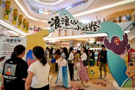 2025电影总票房突破425.02亿，超越去年全年