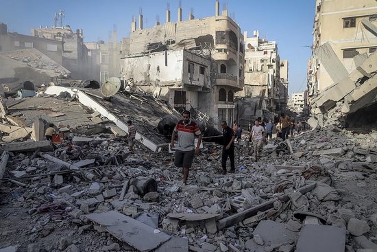 谈判在即 以色列发动近百次袭击 加沙停火面临三重挑战