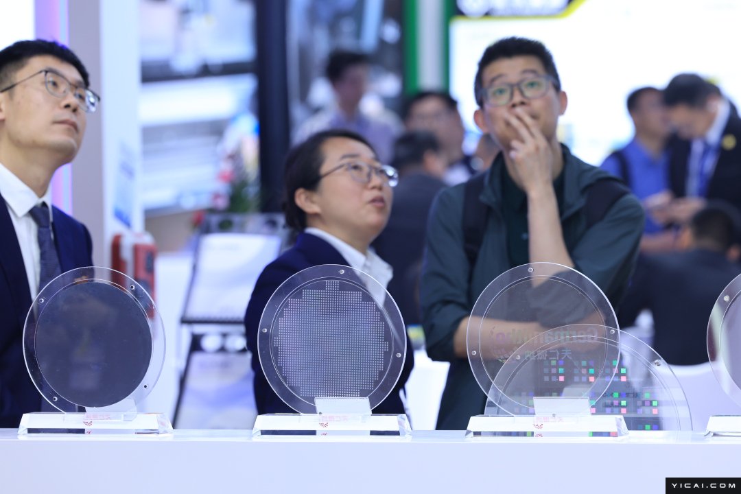 荷兰冻结闻泰科技半导体资产，控股子公司安世外籍高管们要求转让控股权