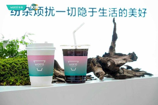 2025KIB上海盛大启幕，华帝携“致净致隐”全隐套系亮相