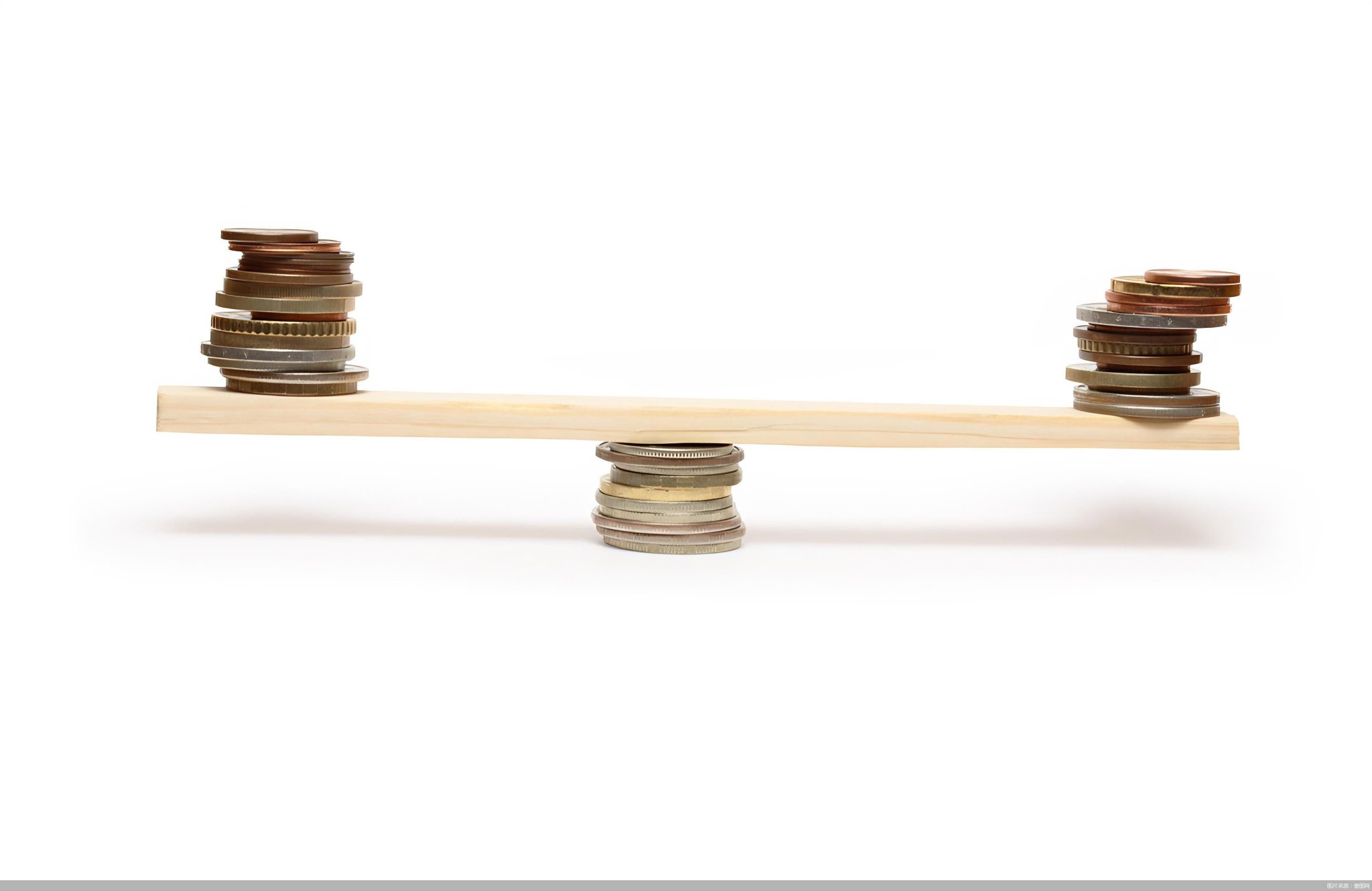 托管撤单、代销份额下滑，银行基金业务步入“围城”