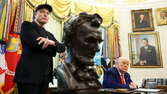 特朗普政策致通用、福特搁置电动化野心，特斯拉需求成关注焦点