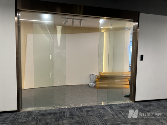 知名富二代创立的明星机器人公司,突然解散,公众号内容已清空!成立不到半年已融资数亿元,研发阵容豪华