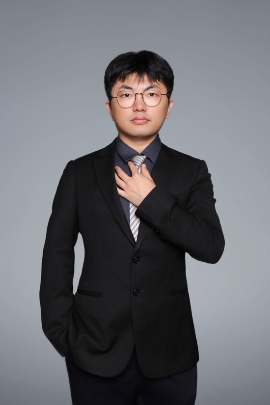 “最强板块”，突然调整！刚刚，解读来了