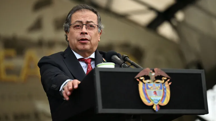 特朗普指责哥伦比亚纵容毒品生产 哥总统发声反驳