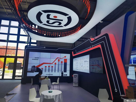 丰巢花5亿“买时间”反陷诉讼,赚14亿退出的“两通一达”早成赢家