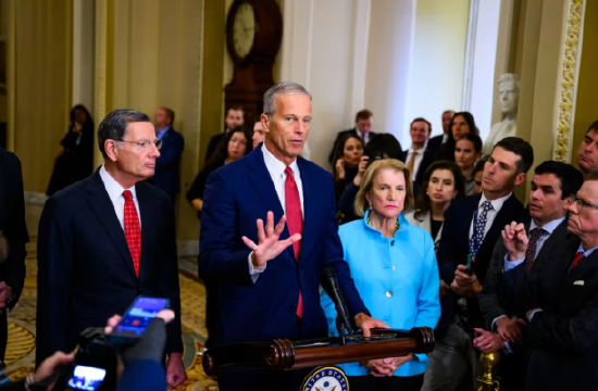 美国看到了结束创记录停摆的希望