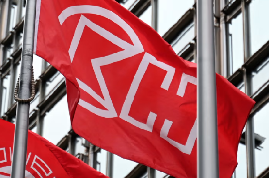 长和拟推动屈臣氏香港与英国双重上市 预计募资最高20亿美元