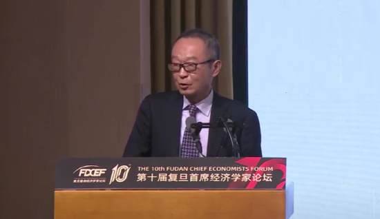 张军：从中长期来看，扩大内需需要把贸易顺差最小化，甚至维持贸易逆差