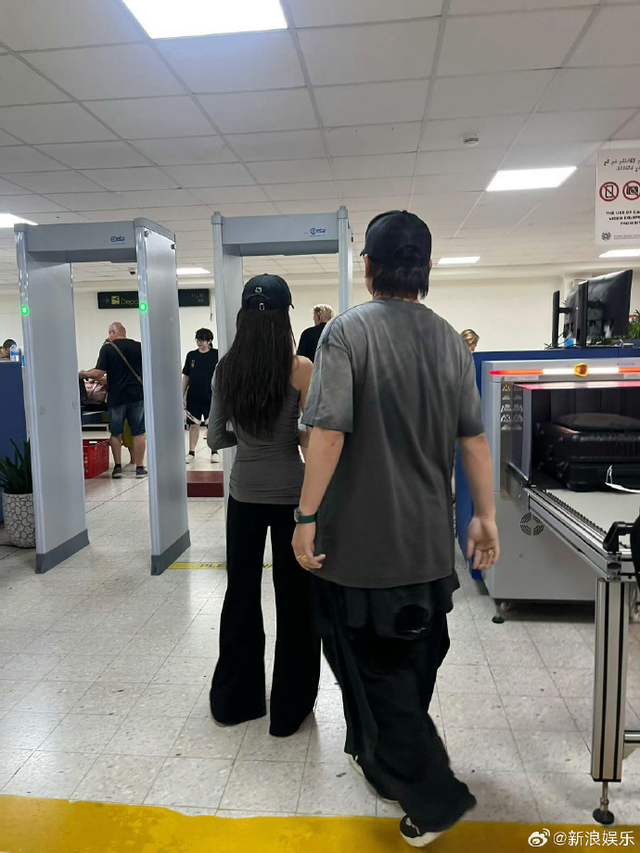 胡彦斌发文道歉:没有想要瞒着,也没有义务向全世界汇报