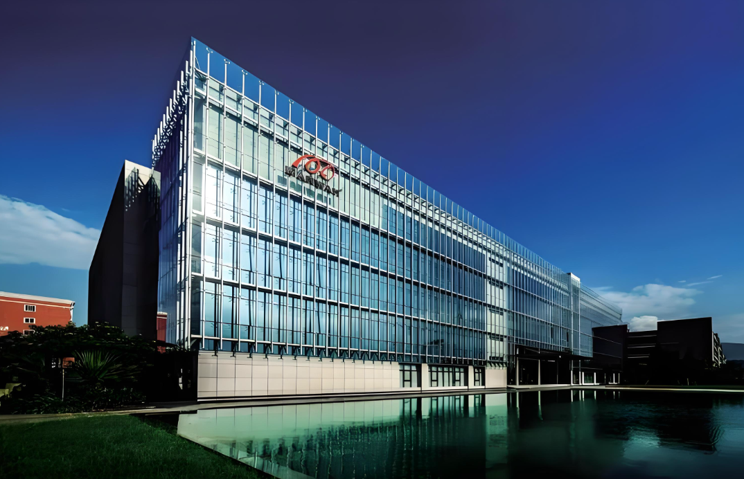 顾家家居与敏华控股的比较研究：战略分化下的生存博弈与未来想象