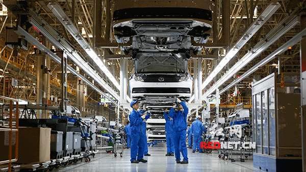 自动挡汽车起步时需要注意哪些技巧?-313啦实用网