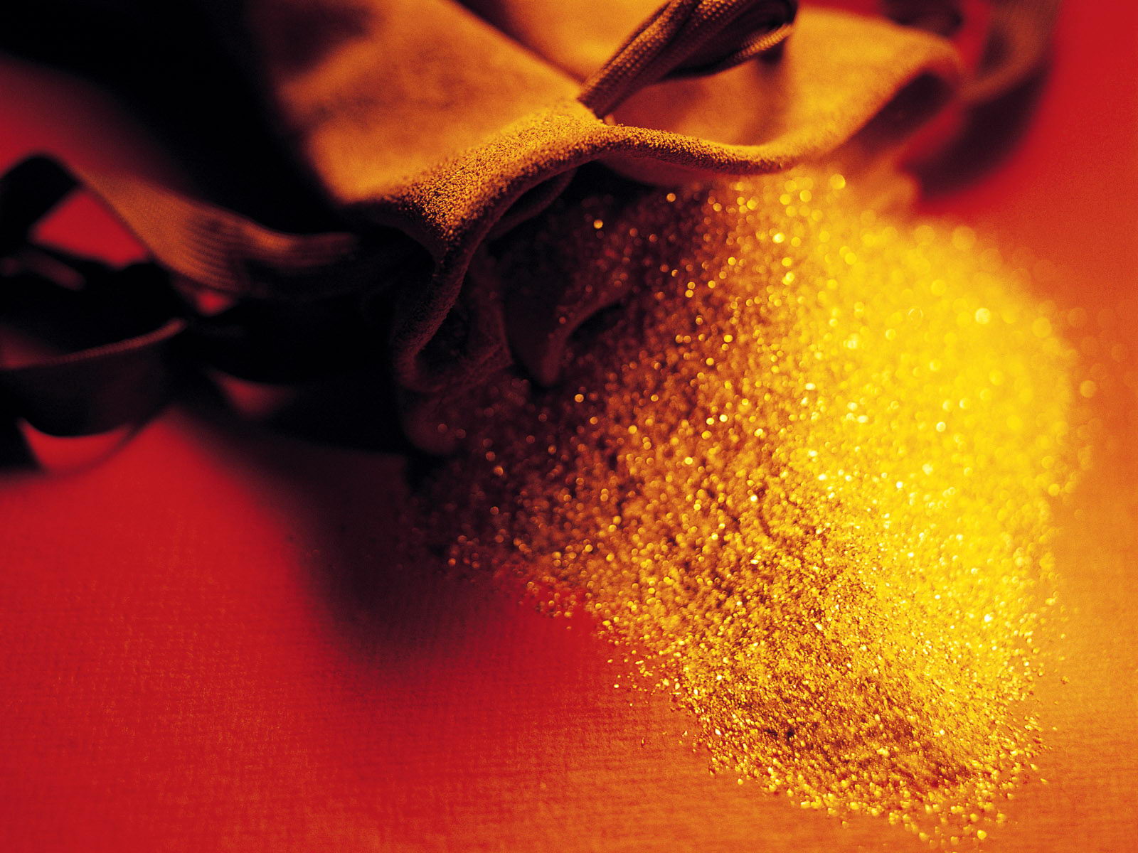 买黄金首饰比金条投资划算吗?-313啦实用网