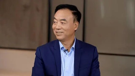 10亿跨界买来一堆问号，孩子王又着急去港股“找钱”并购