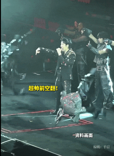 宇树人形机器人助演王力宏演唱会，表演高难度空翻，视频火爆！马斯克转发：令人印象深刻