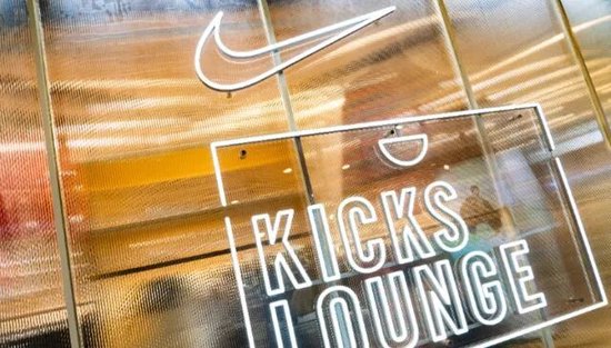 出任耐克公司董事20年，库克首次自掏腰包购买股票-313啦实用网