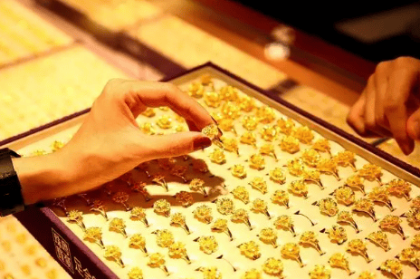 Mhmarkets迈汇:贵金属收官 黄金创最大涨幅-313啦实用网