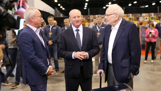 六十年回报超五万倍，沃伦·巴菲特留下无人企及的传奇-313啦实用网