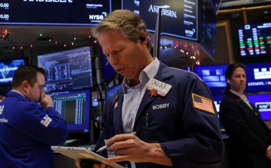 盘前：纳指期货涨1.0% 科技股延续2025年涨势-313啦实用网