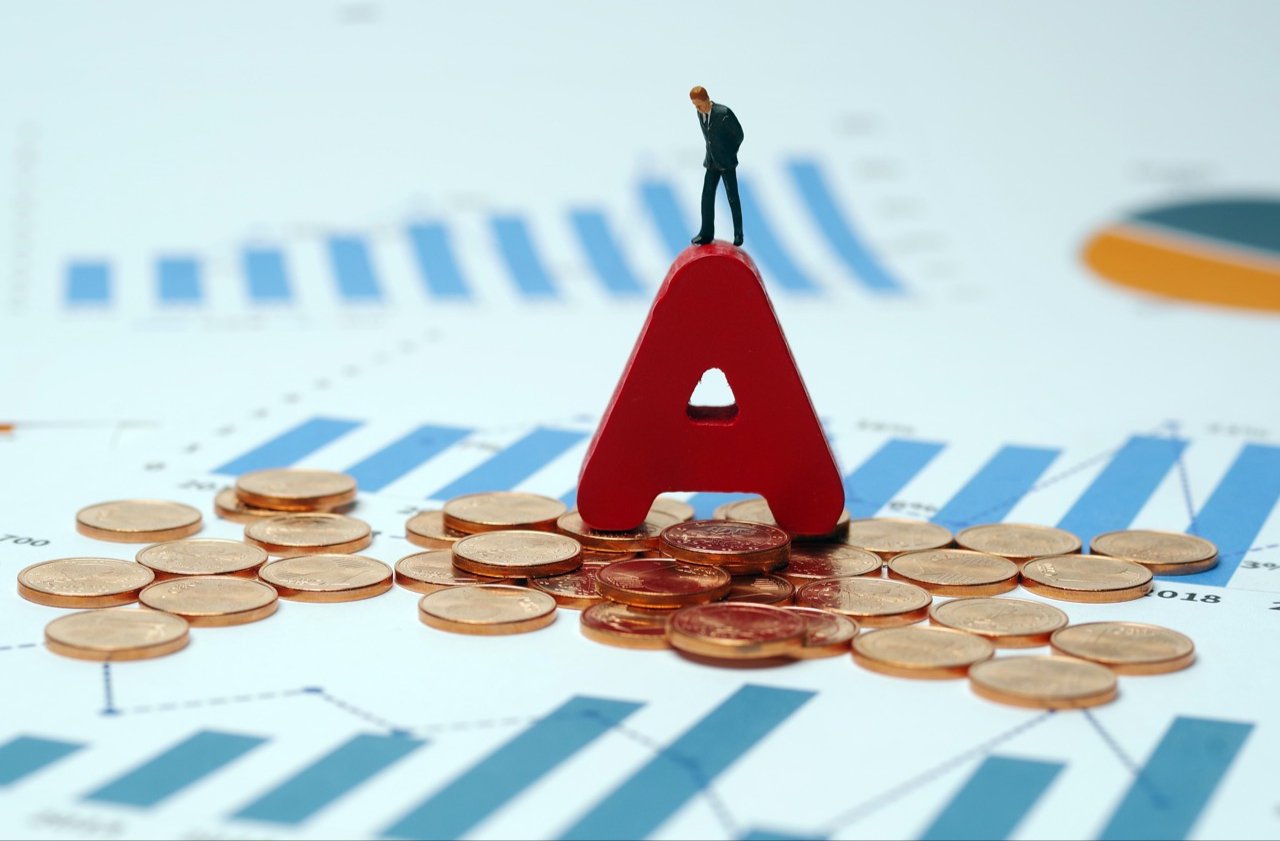 银行股开年“速冻”！10天跌近 5%登顶跌幅榜，超4800亿市值蒸发，业绩预喜白给？-313啦实用网