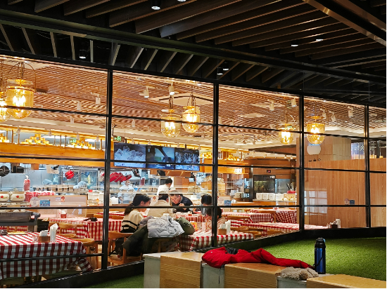 “我们也没办法” 实探即将关闭的西贝门店：上座率三四成，店员们很遗憾 | BUG-313啦实用网