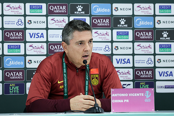 U23男足亚洲杯，今晚决赛！中国队对阵日本队