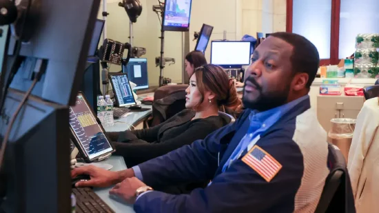 开盘：美股周五低开 特朗普提名沃什为美联储主席-313啦实用网