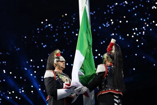 新华社出图丨这次是米兰冬奥会开幕式！每一张都是屏保