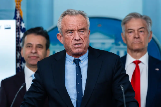 小罗伯特・F・肯尼迪的盟友瞄准各州，试图废除学龄儿童疫苗强制令-313啦实用网