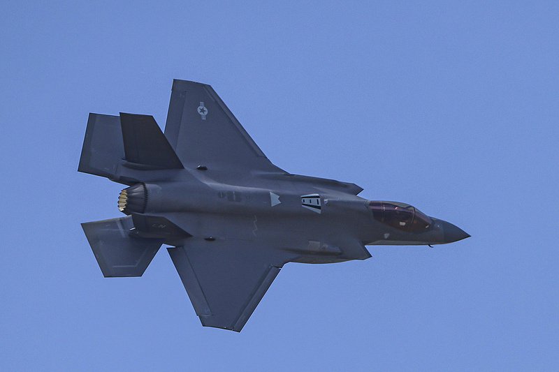 美国空军向中东增派18架F-35战斗机-313啦实用网