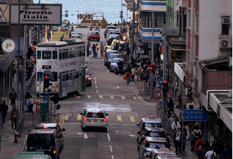 【申万宏源研究春节见闻】旅居热与跨境潮：从惠州滨海到香港街头的春节轨迹