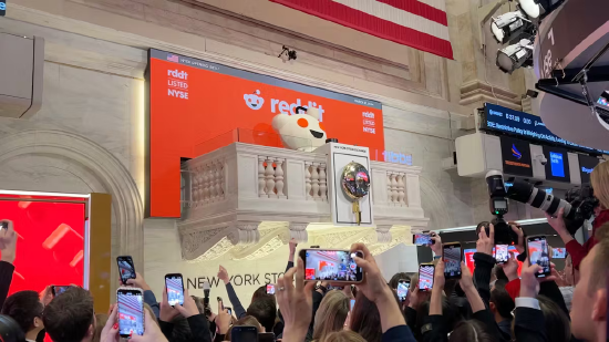 五周暴跌42%!Reddit股价为何突然崩盘-313啦实用网