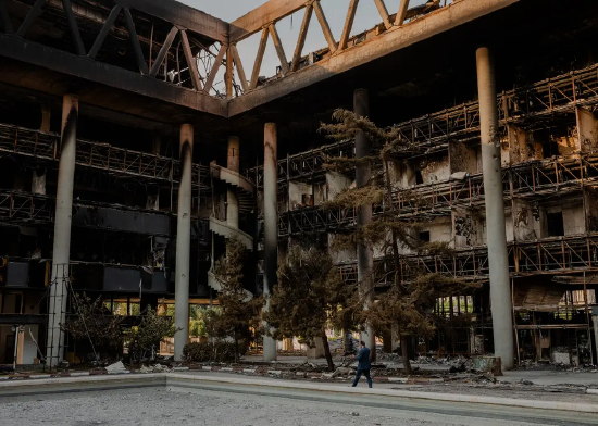 对伊朗统治者而言,拒绝美国要求是值得冒的风险