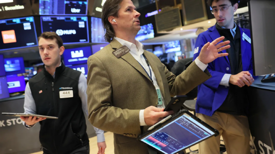 标普500陷入异常窄幅震荡:本轮牛市是韧性十足,还是已力竭?-313啦实用网