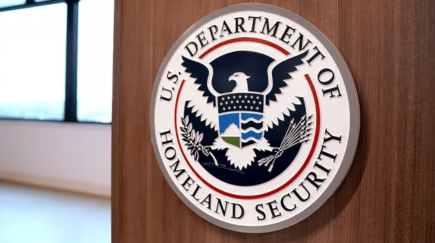 民主党称美国土安全部停摆谈判陷入僵局-313啦实用网