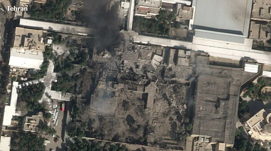 卫星图像:哈梅内伊官邸内多栋建筑遭严重损毁-313啦实用网