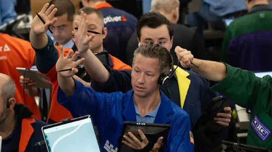 尾盘：道指下挫1100点，美以伊战争推动WTI原油突破80美元-313啦实用网