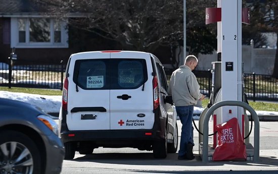 导弹砸向中东，“账单”寄给世界！-313啦实用网