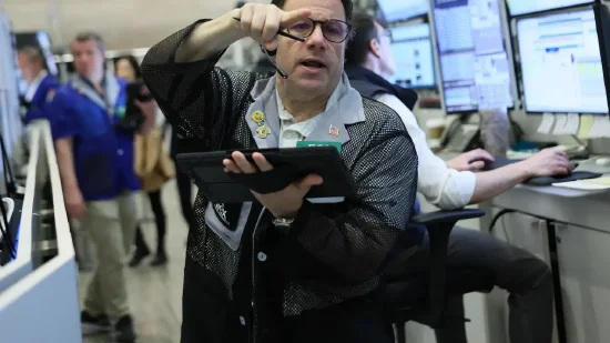 午盘：美股涨跌不一 纳指下跌约0.7%-313啦实用网