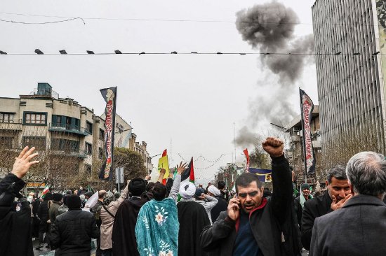 伊朗高层姿态强硬 以强势言辞和公开游行直面特朗普-313啦实用网