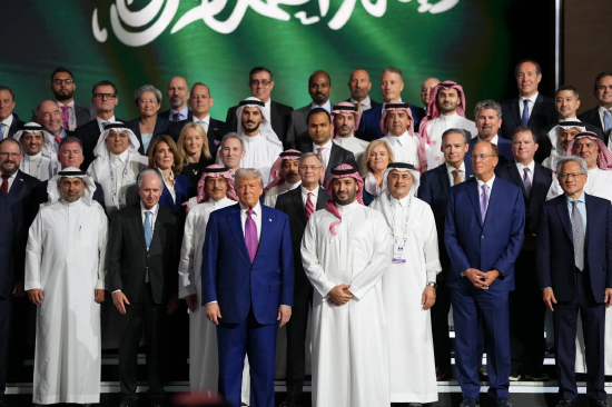 美国科技巨头扎堆涌入波斯湾,如今却成了袭击目标