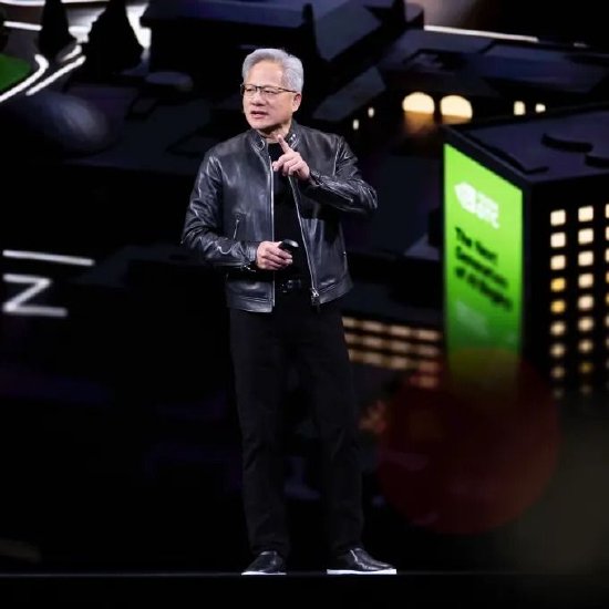 英伟达预计到2027年底Blackwell和Rubin芯片将带来至少1万亿美元收入-313啦实用网