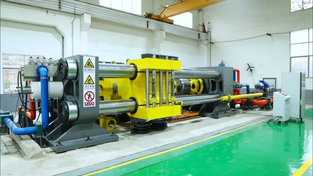 新装备！大吨位阻尼器试验台达国际先进水平-313啦实用网