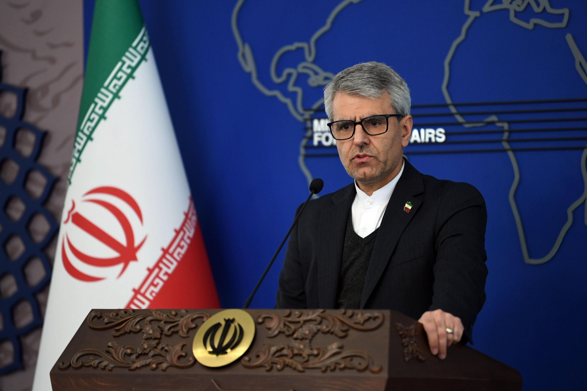 伊朗外交部：未与美谈判 霍尔木兹海峡相关立场不变-313啦实用网