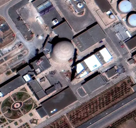 以军称空袭伊朗阿拉克重水反应堆-313啦实用网