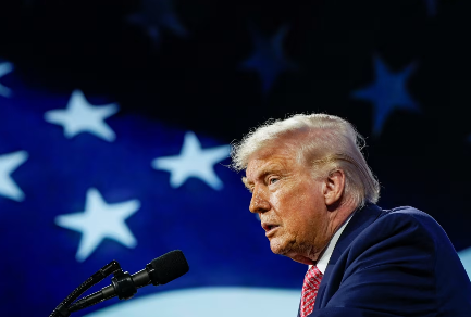 伊朗战事爆发满月，特朗普称霍尔木兹海峡为“特朗普海峡”-313啦实用网